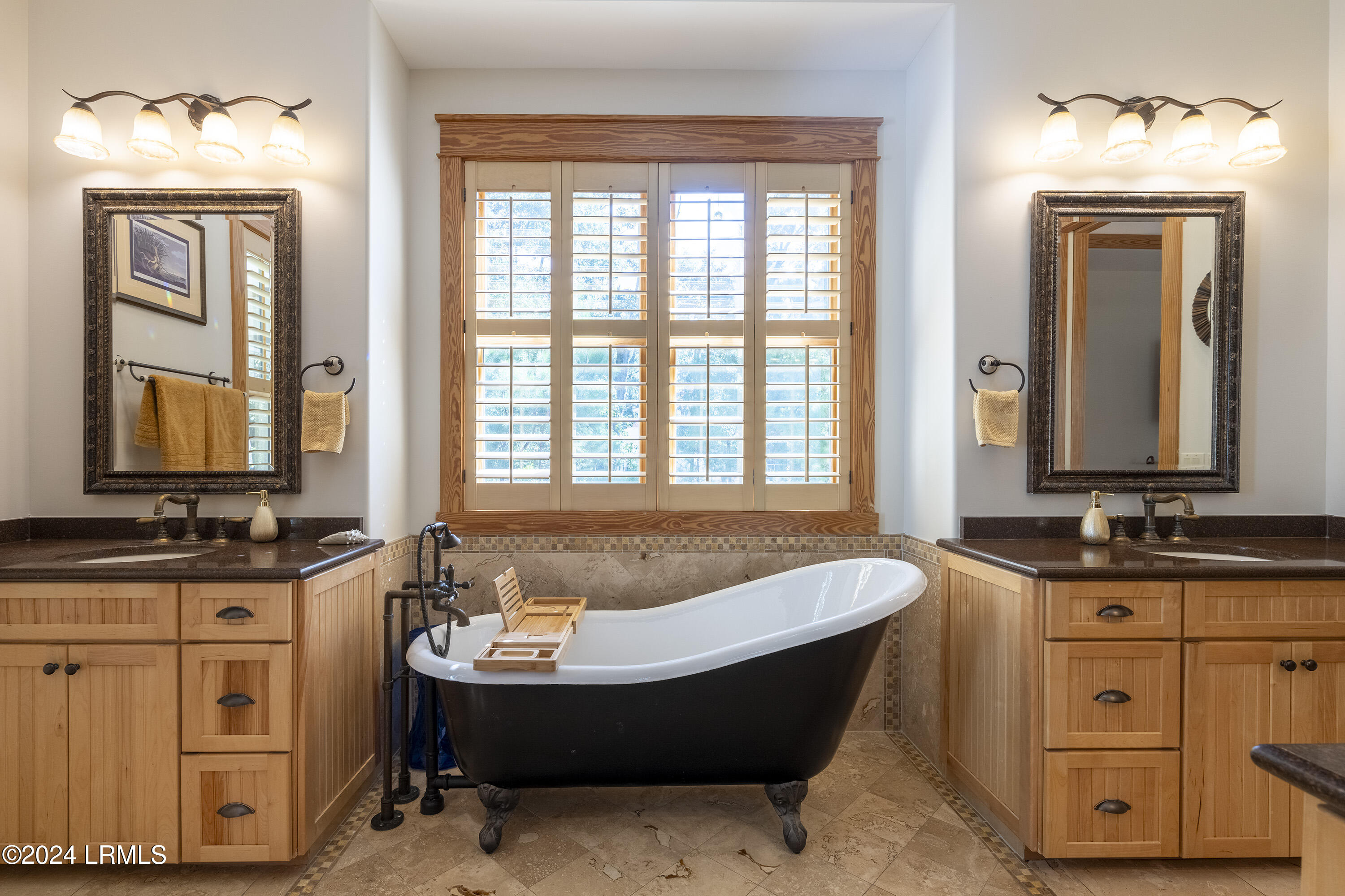 Seabrook, South Carolina 29940, United States, 5 Bedrooms Bedrooms, ,5 BathroomsBathrooms,Residential,Active,37456