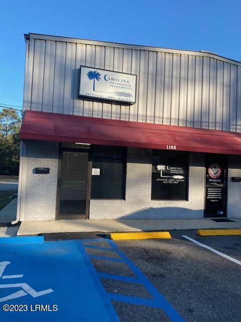 1108 N Jefferies Boulevard