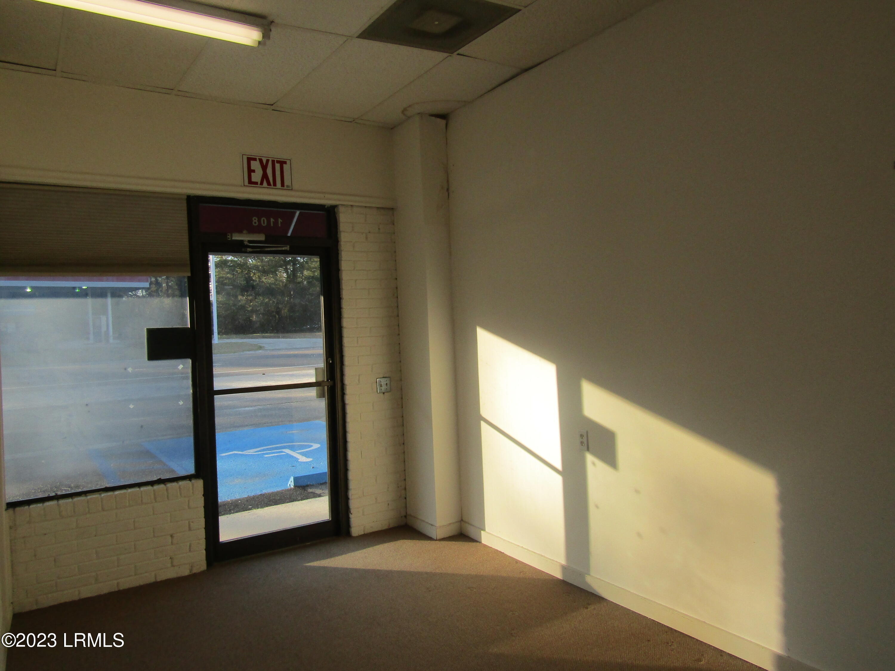 1108 N Jefferies Boulevard