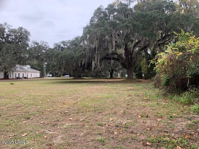 1237 Ribaut Road