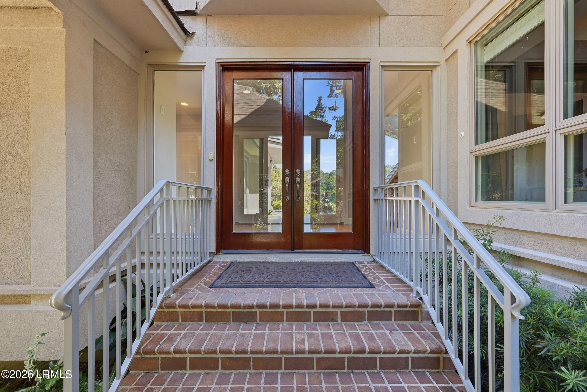 14 Mckays Point Road