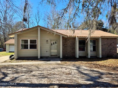 1986 Pulaski Drive, Beaufort, SC 29906 - MLS#: 189213