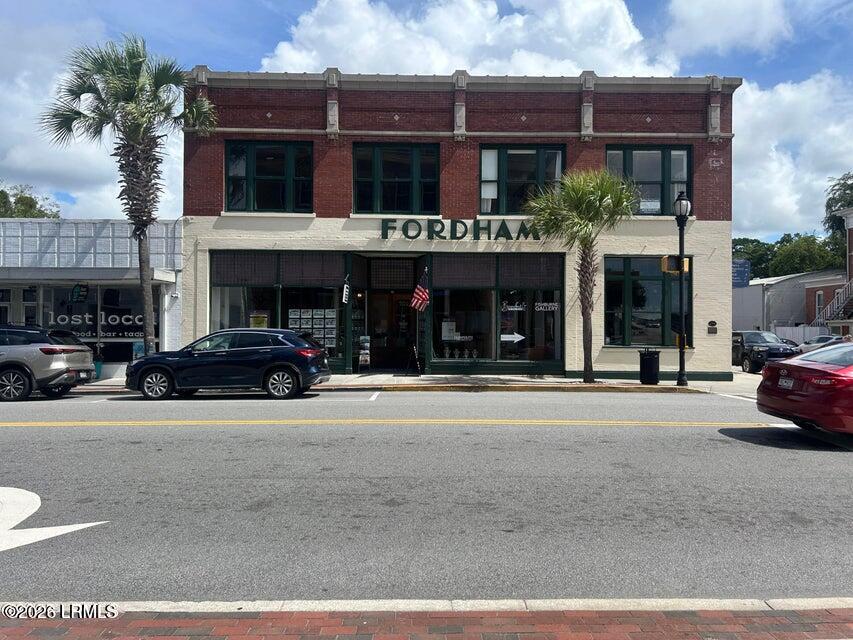 200 Carteret Street 202a