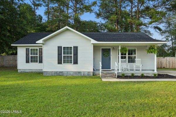 110 SHARON AVE, HAMPTON, SC 29924 - Image bfa22ff29bc1b78966eab409c281e070/296521767