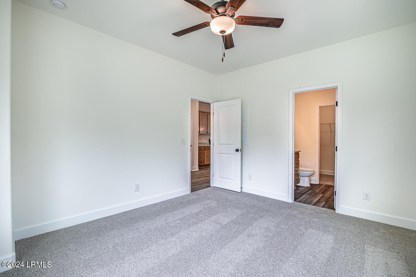 Ridgeland, South Carolina 29936, United States, 3 Bedrooms Bedrooms, ,4 BathroomsBathrooms,Residential,Active,244050