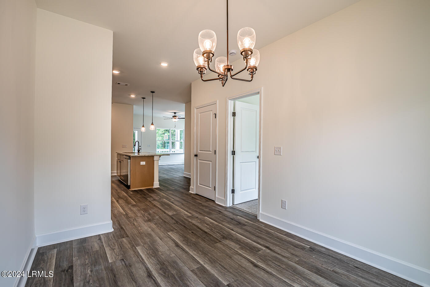 Ridgeland, South Carolina 29936, United States, 3 Bedrooms Bedrooms, ,4 BathroomsBathrooms,Residential,Active,244050