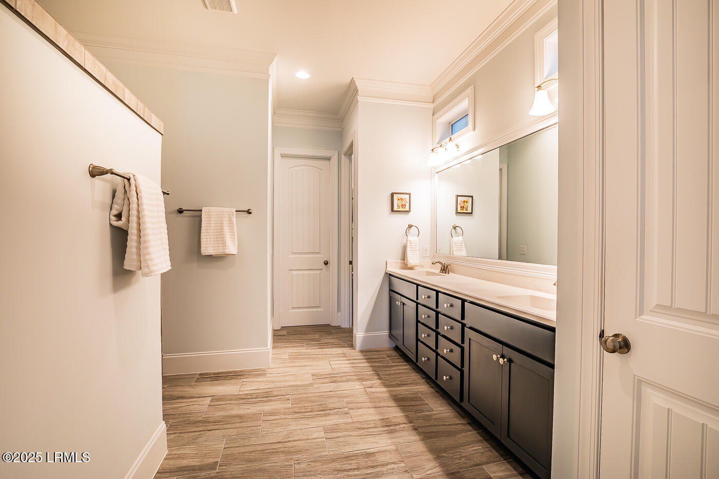 Dataw Island, South Carolina 29920, United States, 4 Bedrooms Bedrooms, ,4 BathroomsBathrooms,Residential,Pending,15660