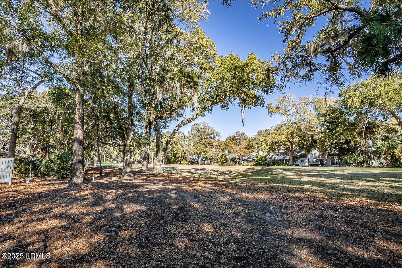 Dataw Island, South Carolina 29920, United States, 4 Bedrooms Bedrooms, ,4 BathroomsBathrooms,Residential,Pending,15660