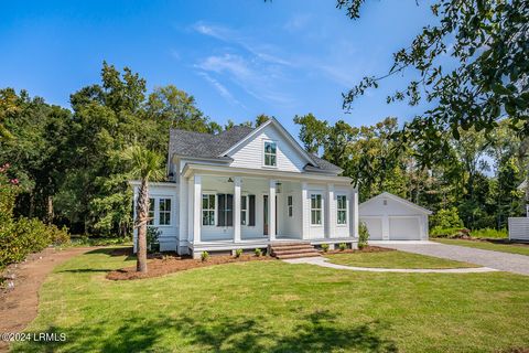 2 Creeks End Lane, Beaufort, SC 29902 - MLS#: 186116