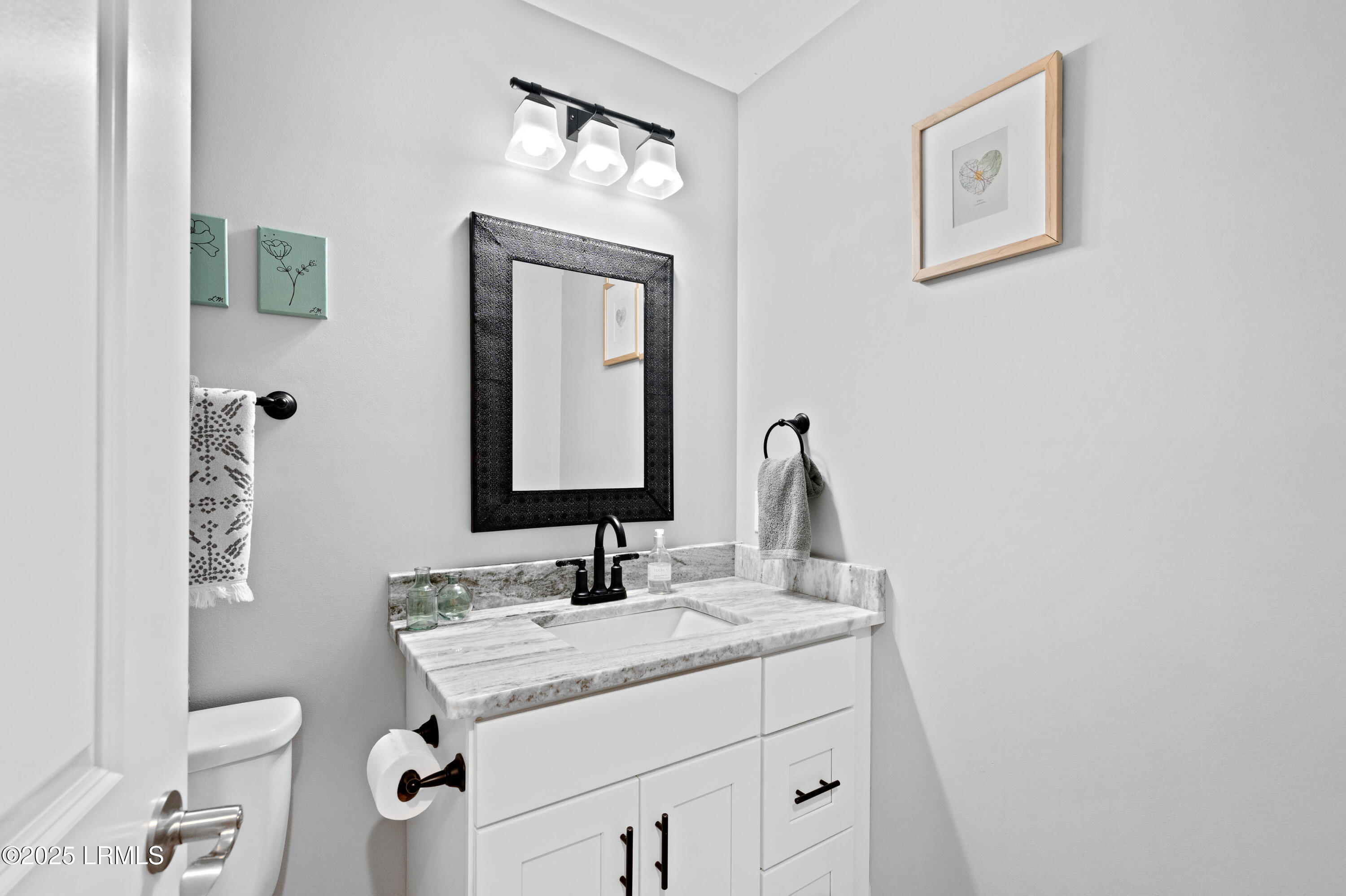 Beaufort, South Carolina 29907, United States, 3 Bedrooms Bedrooms, ,2 BathroomsBathrooms,Residential,Pending,116367