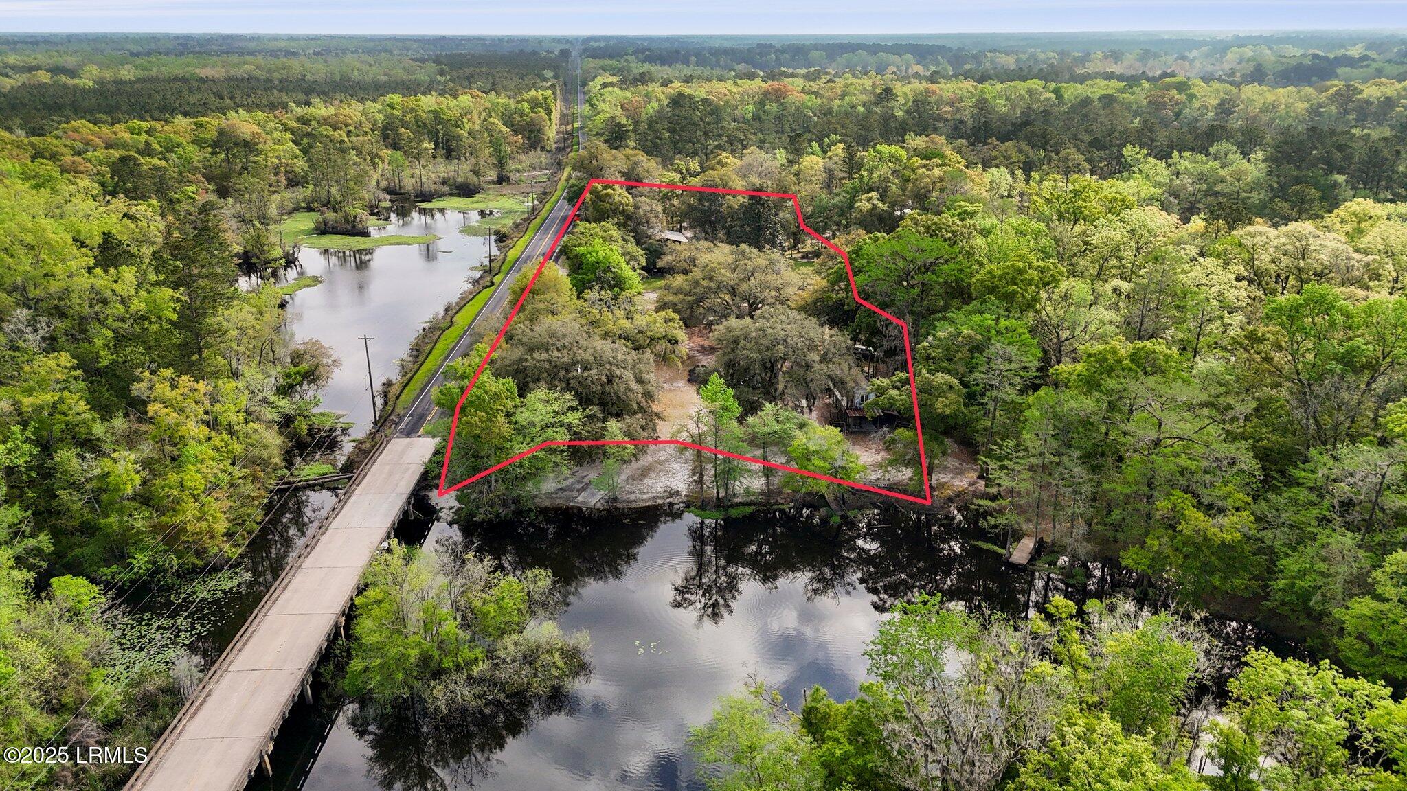 16703 Hendersonville Highway