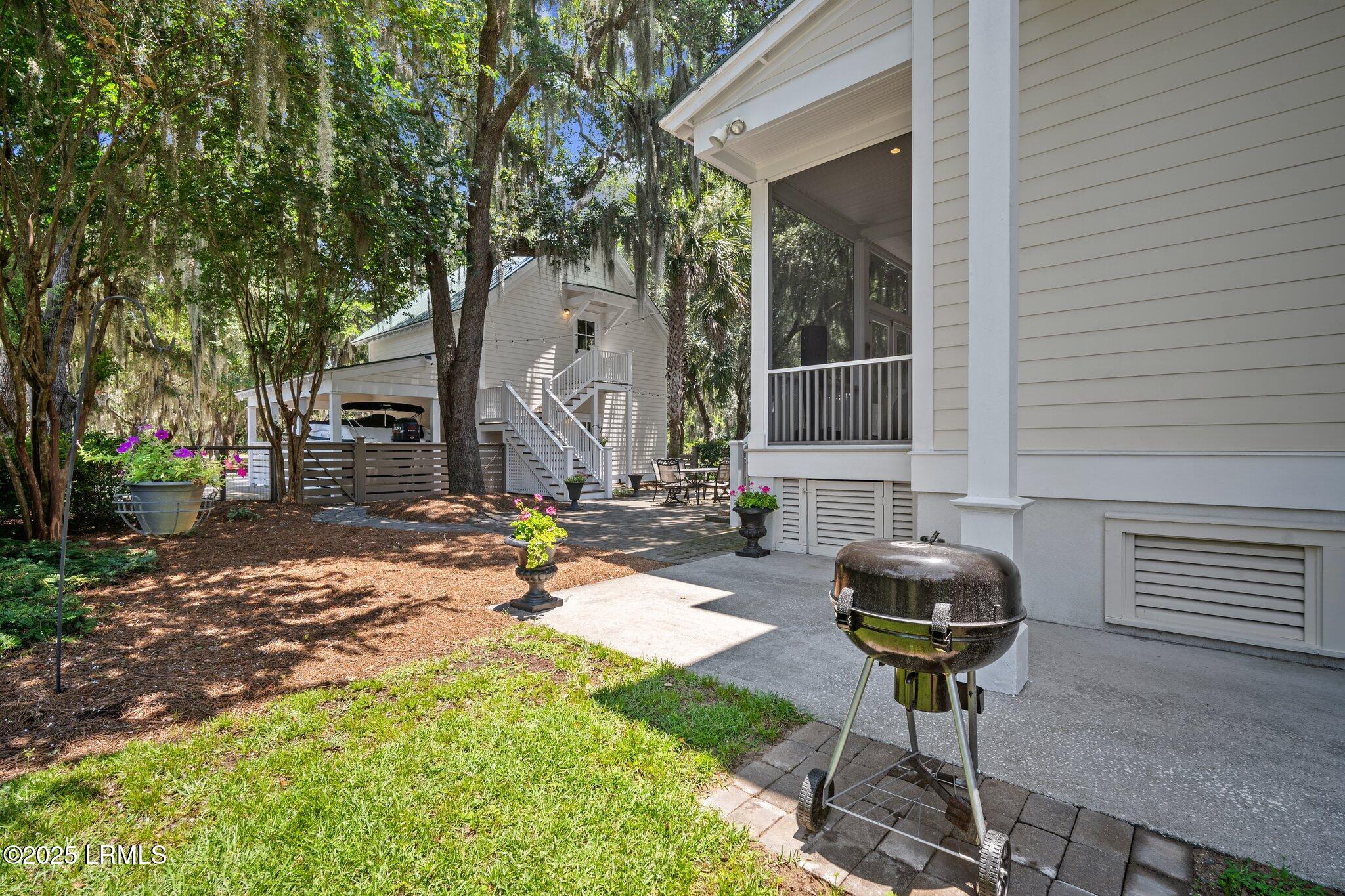Beaufort, South Carolina 29907, United States, 5 Bedrooms Bedrooms, ,5 BathroomsBathrooms,Residential,Active,166486