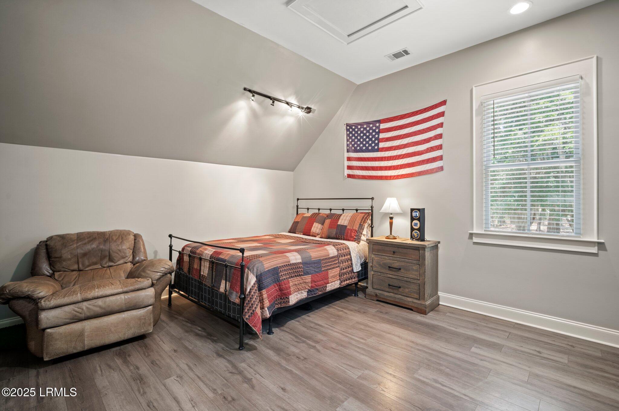 Beaufort, South Carolina 29907, United States, 5 Bedrooms Bedrooms, ,5 BathroomsBathrooms,Residential,Active,166486