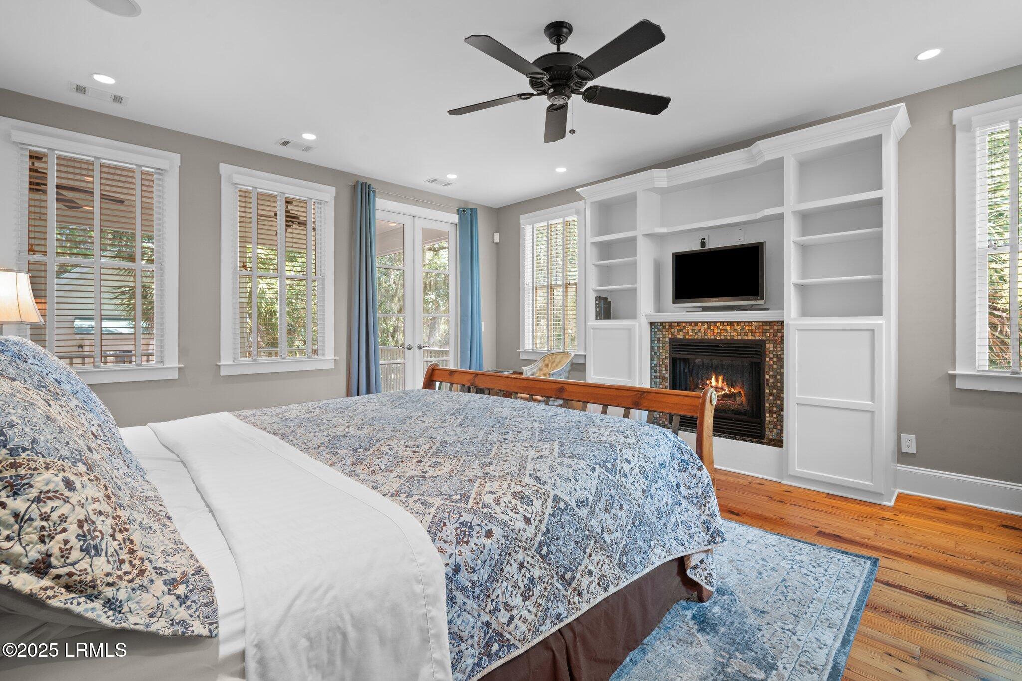 Beaufort, South Carolina 29907, United States, 5 Bedrooms Bedrooms, ,5 BathroomsBathrooms,Residential,Active,166486