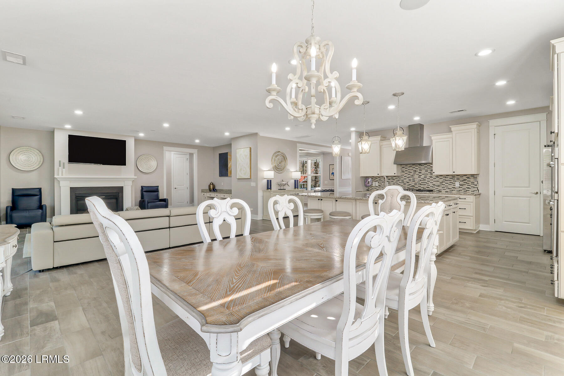 15 Paddocks Boulevard