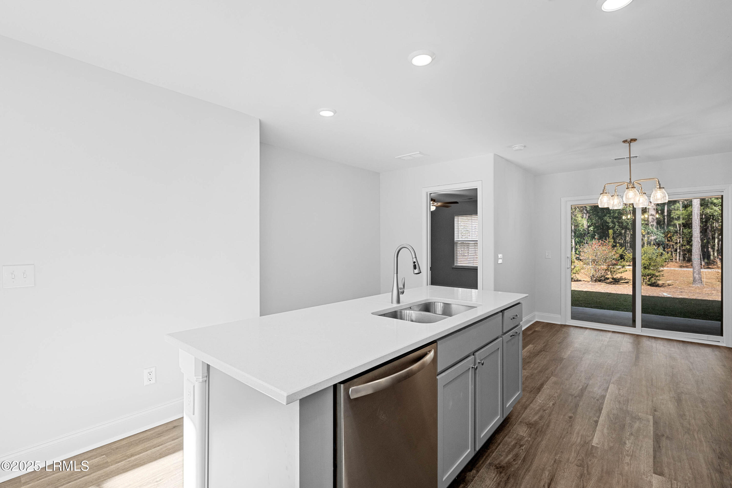 Hardeeville, South Carolina 29927, United States, 3 Bedrooms Bedrooms, ,3 BathroomsBathrooms,Residential,Active,85619