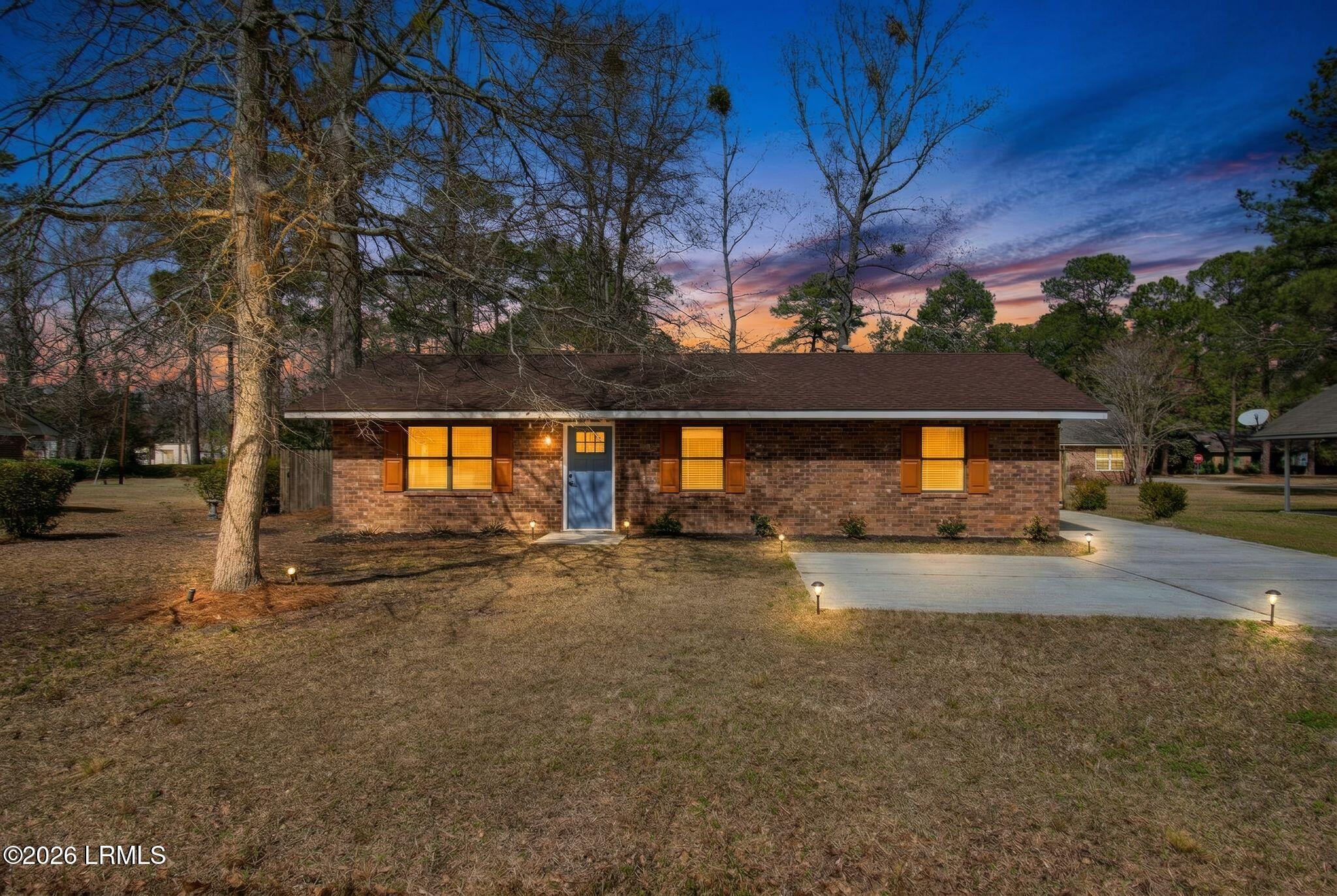 91 Forest Avenue