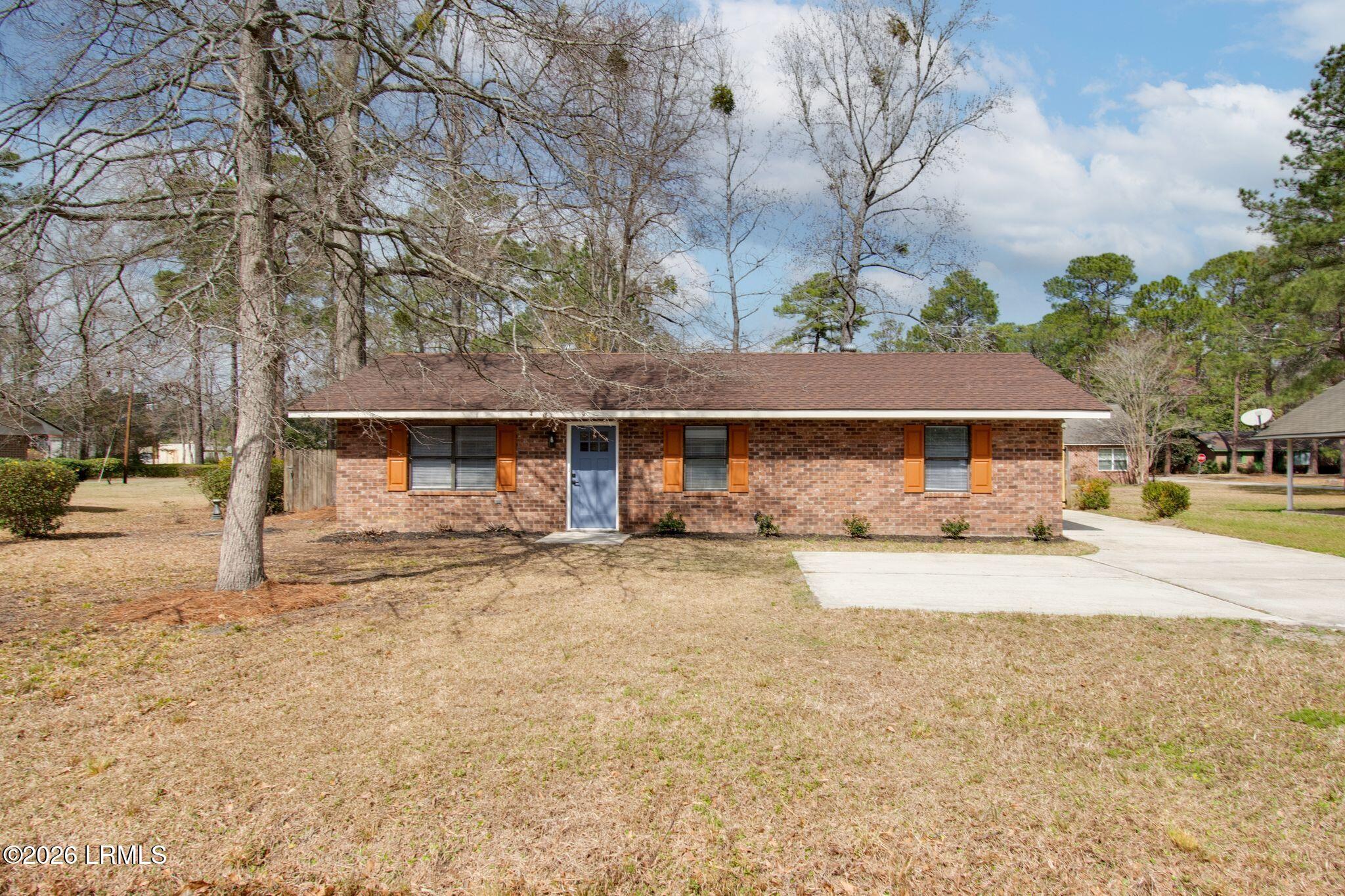 91 Forest Avenue