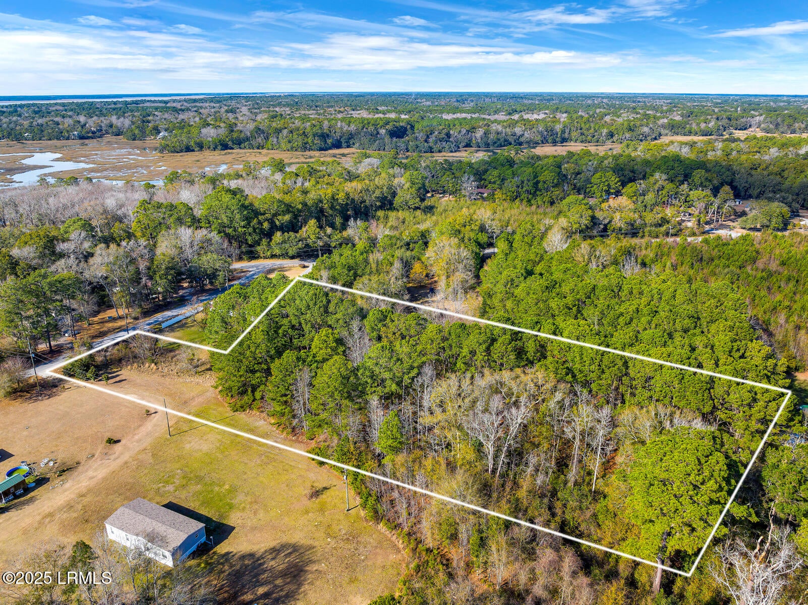 547 Broad River Boulevard