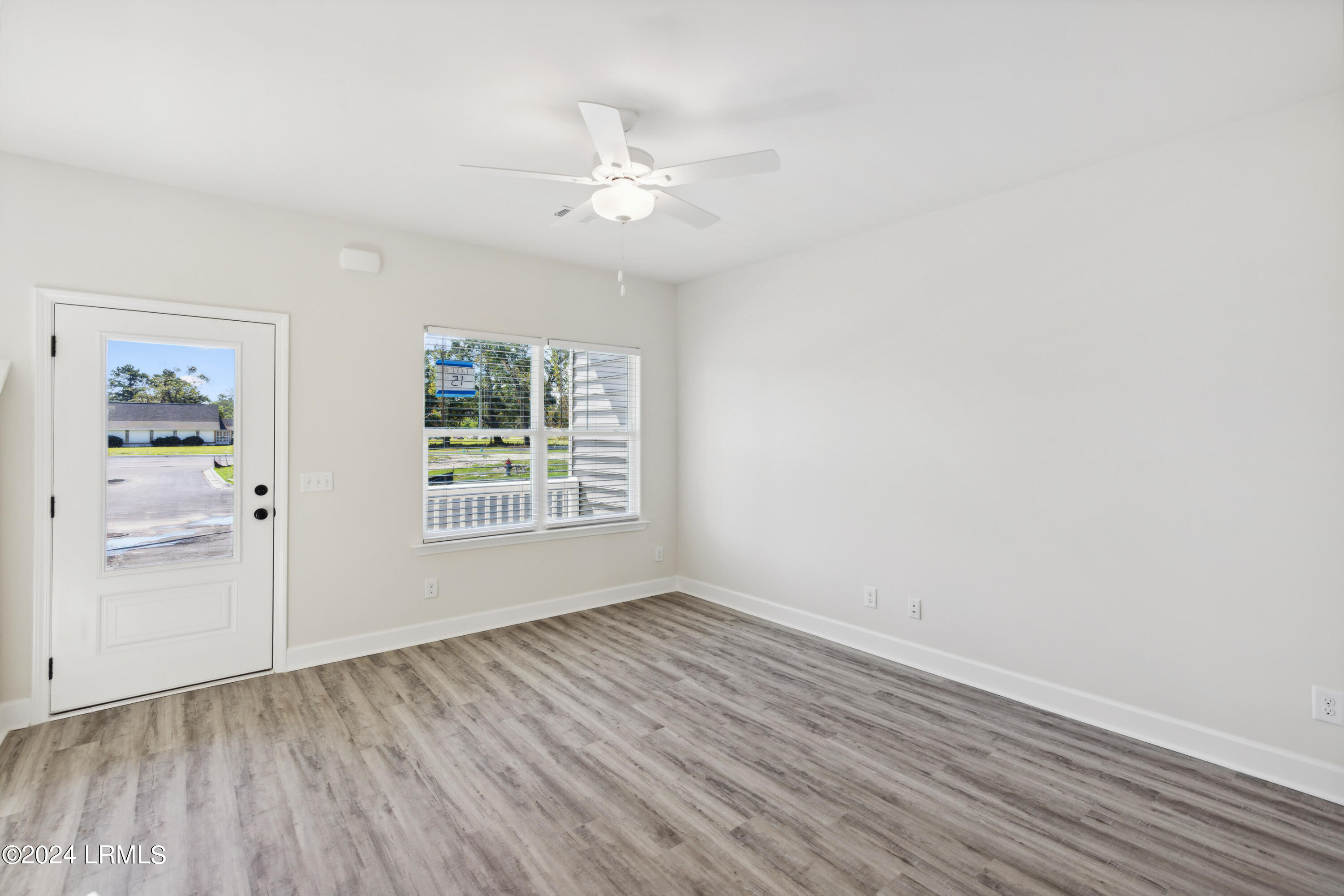 Ridgeland, South Carolina 29936, United States, 3 Bedrooms Bedrooms, ,3 BathroomsBathrooms,Residential,Active,38514