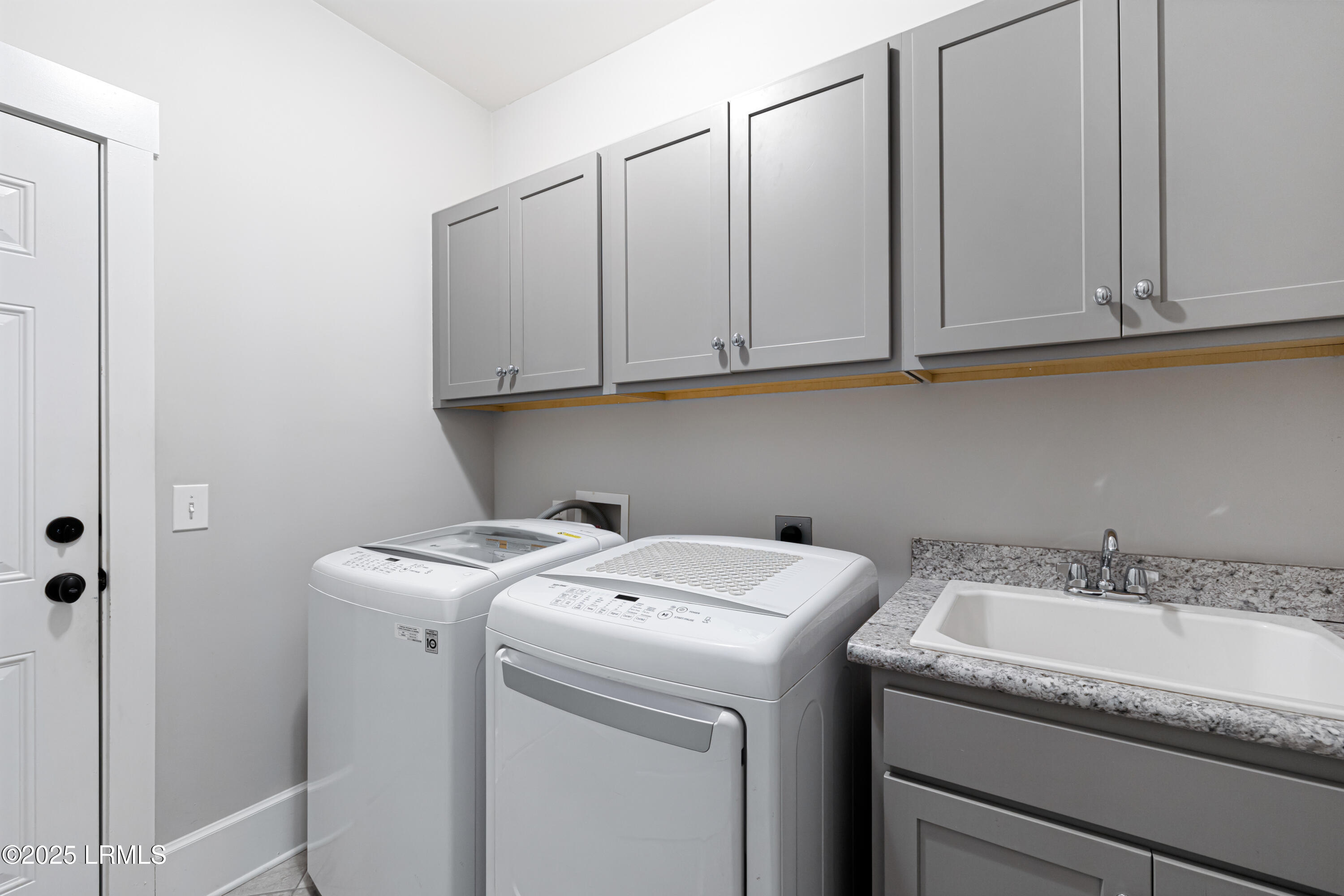 St. Helena Island, South Carolina 29920, United States, 4 Bedrooms Bedrooms, ,3 BathroomsBathrooms,Residential,Active,184985