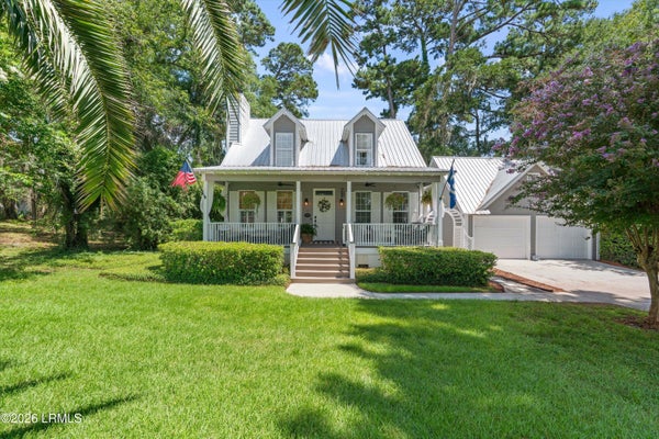 354 COTTAGE FARM DR, BEAUFORT, SC 29902 - Image e1b43d1f374ebca01d0ccc95fe9294bc/467915795