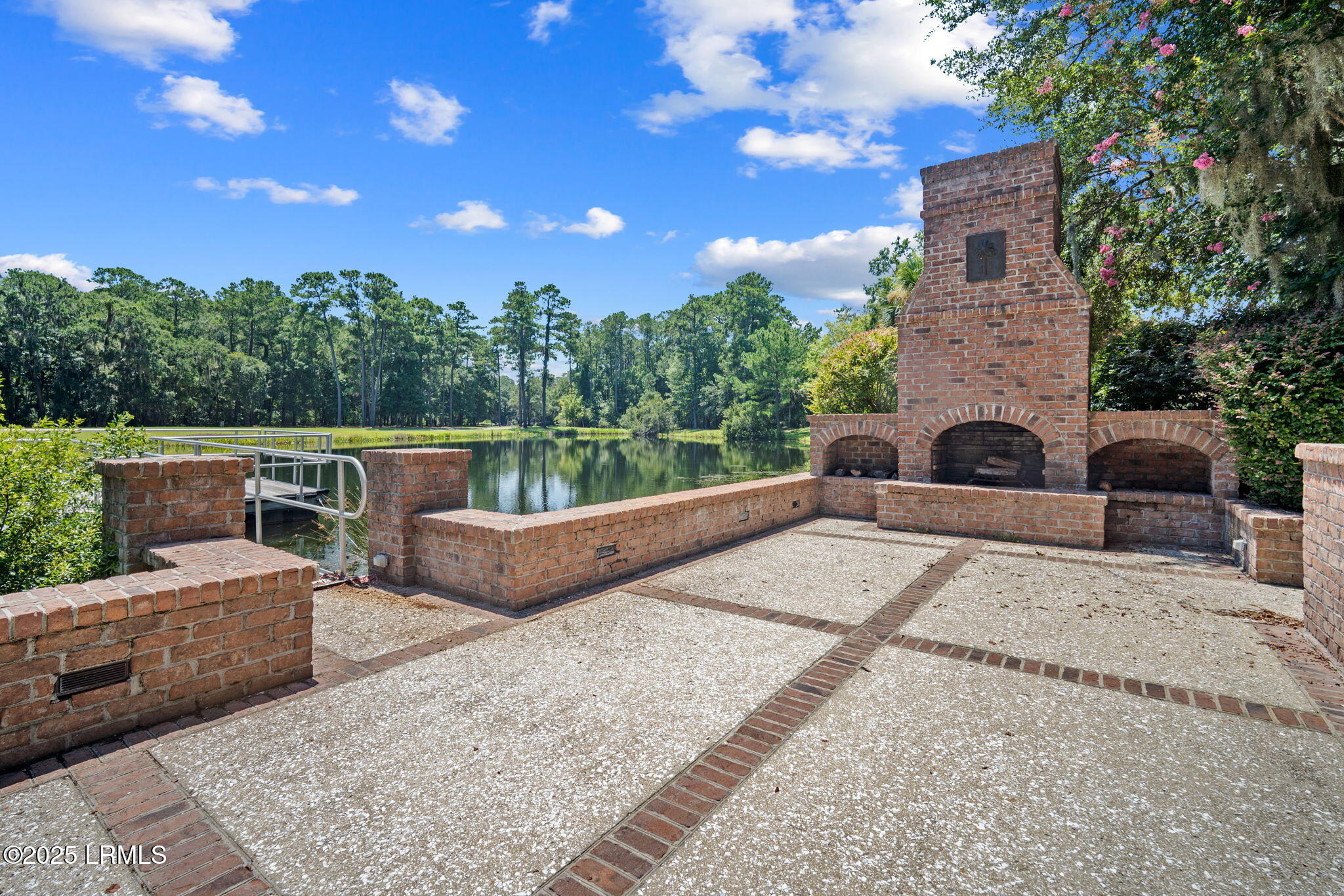 Beaufort, South Carolina 29907, United States, 3 Bedrooms Bedrooms, ,4 BathroomsBathrooms,Residential,Active,178931