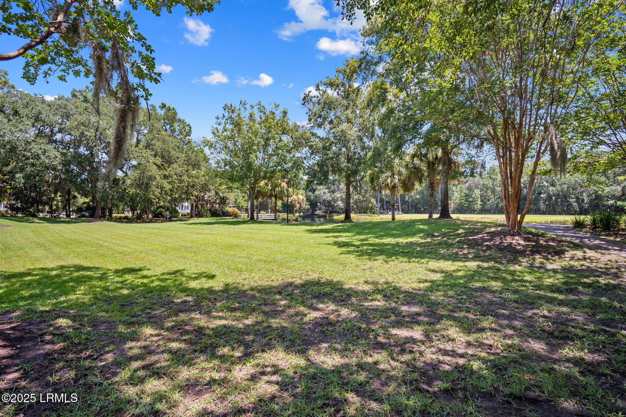 Beaufort, South Carolina 29907, United States, 3 Bedrooms Bedrooms, ,4 BathroomsBathrooms,Residential,Active,178931
