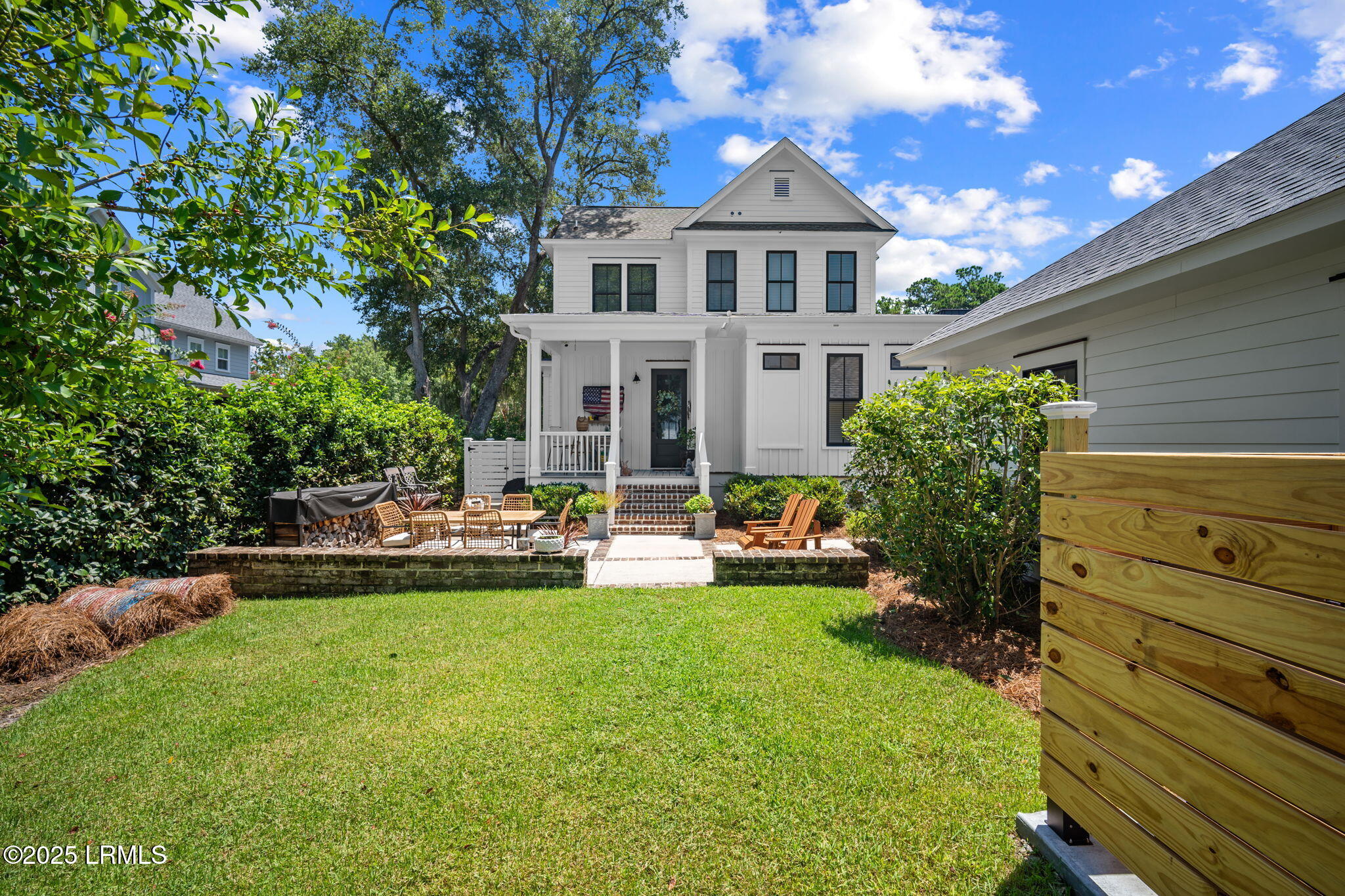 Beaufort, South Carolina 29907, United States, 3 Bedrooms Bedrooms, ,4 BathroomsBathrooms,Residential,Active,178931