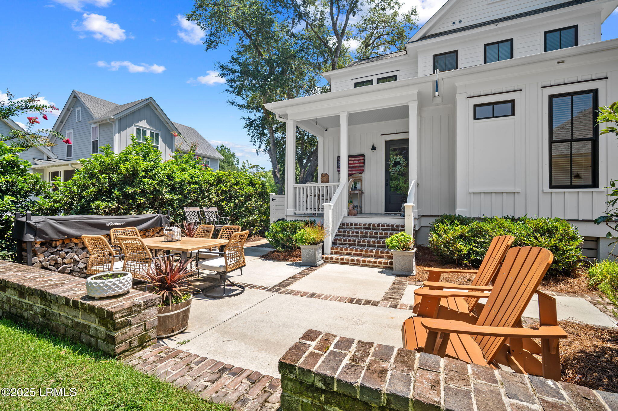 Beaufort, South Carolina 29907, United States, 3 Bedrooms Bedrooms, ,4 BathroomsBathrooms,Residential,Active,178931