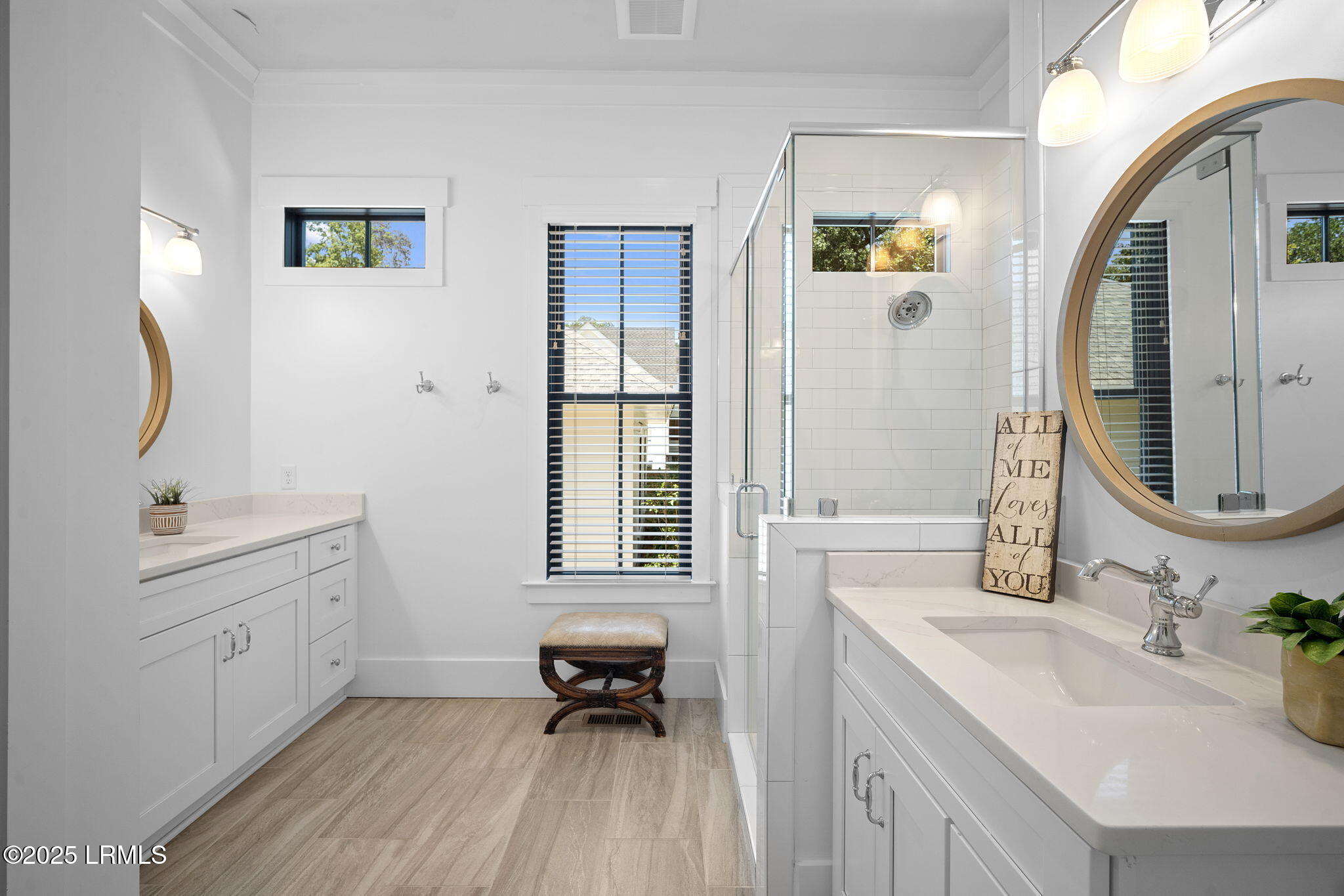 Beaufort, South Carolina 29907, United States, 3 Bedrooms Bedrooms, ,4 BathroomsBathrooms,Residential,Active,178931