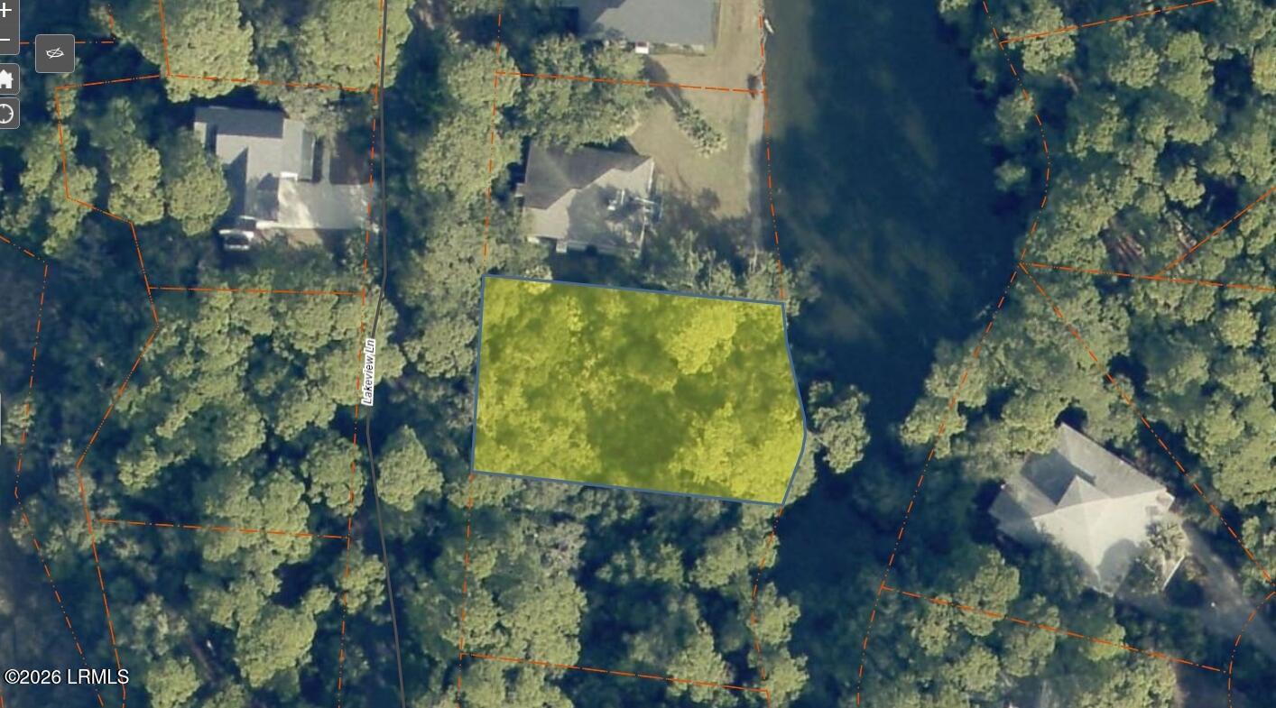15 Lakeview Lane