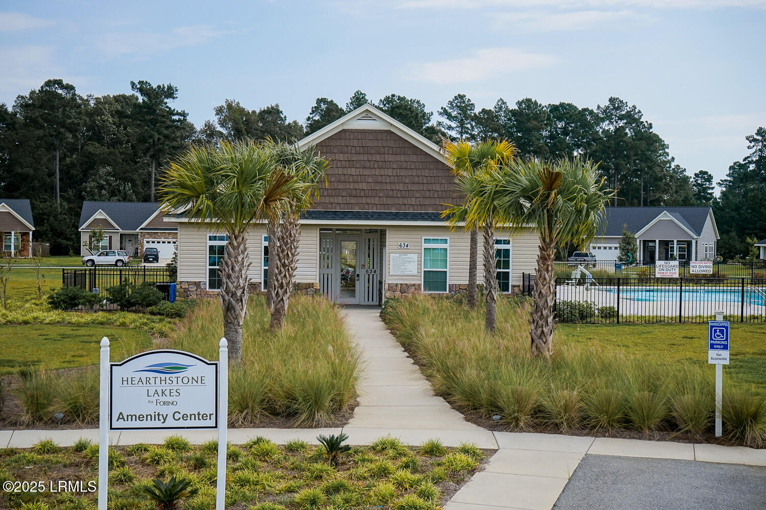 Ridgeland, South Carolina 29936, United States, 3 Bedrooms Bedrooms, ,2 BathroomsBathrooms,Residential,Active,69852