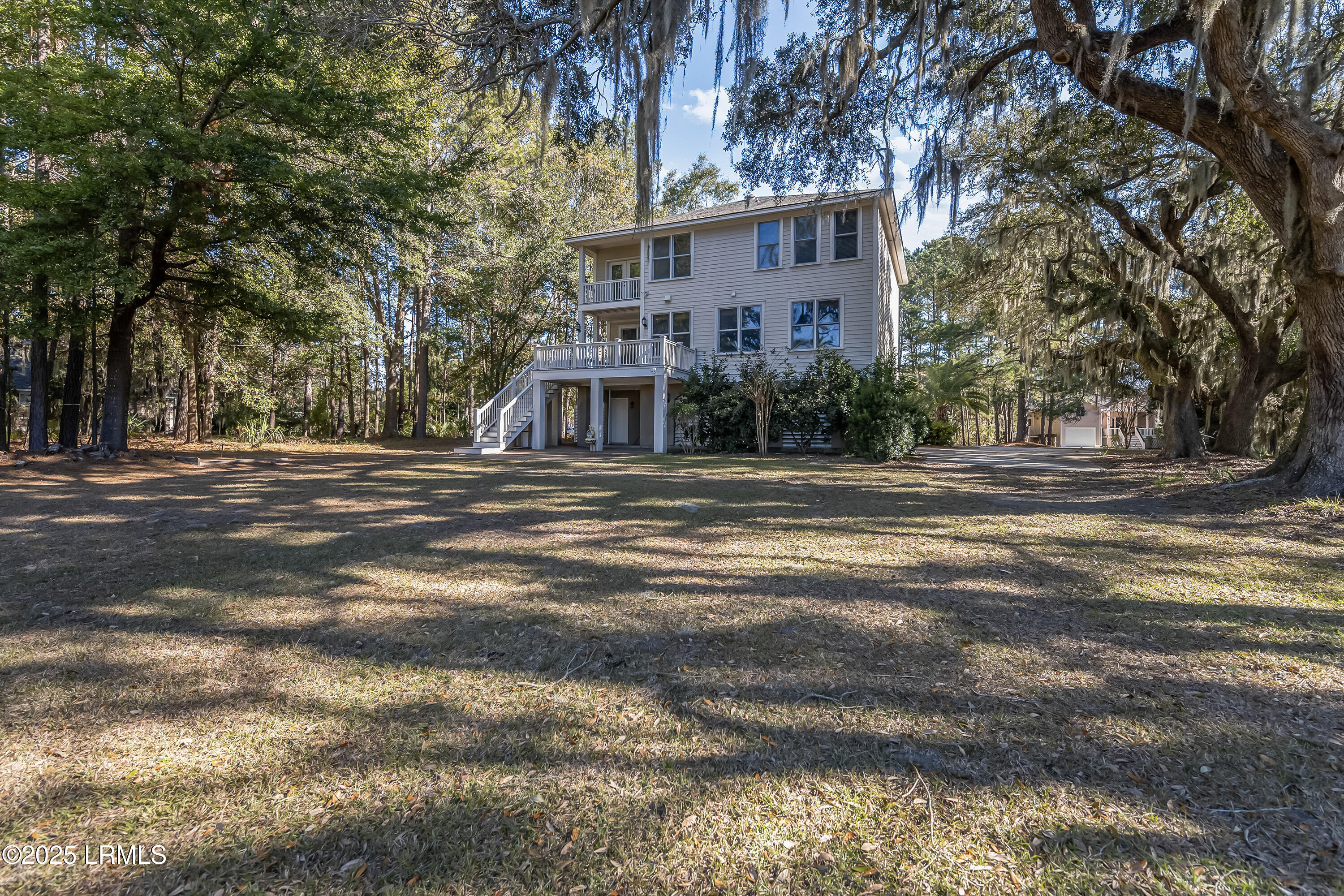 Beaufort, South Carolina 29907, United States, 4 Bedrooms Bedrooms, ,5 BathroomsBathrooms,Residential,Active,17495