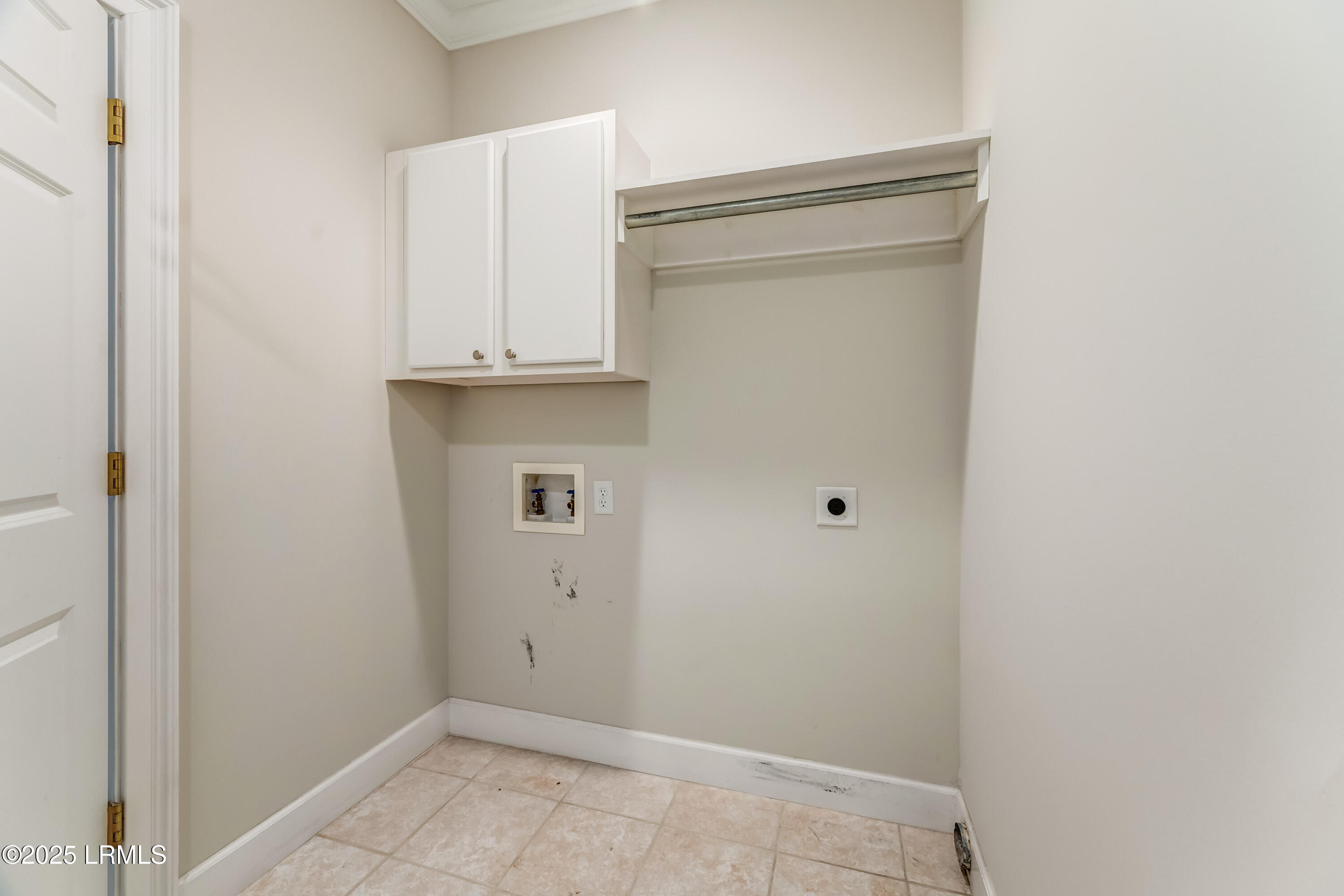 Beaufort, South Carolina 29907, United States, 4 Bedrooms Bedrooms, ,5 BathroomsBathrooms,Residential,Active,17495