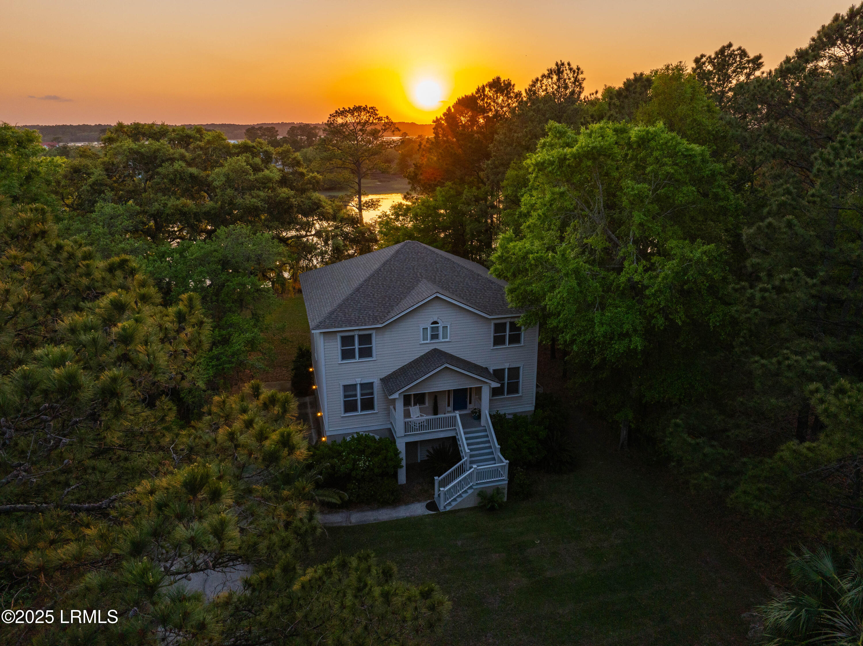 Beaufort, South Carolina 29907, United States, 4 Bedrooms Bedrooms, ,5 BathroomsBathrooms,Residential,Active,17495