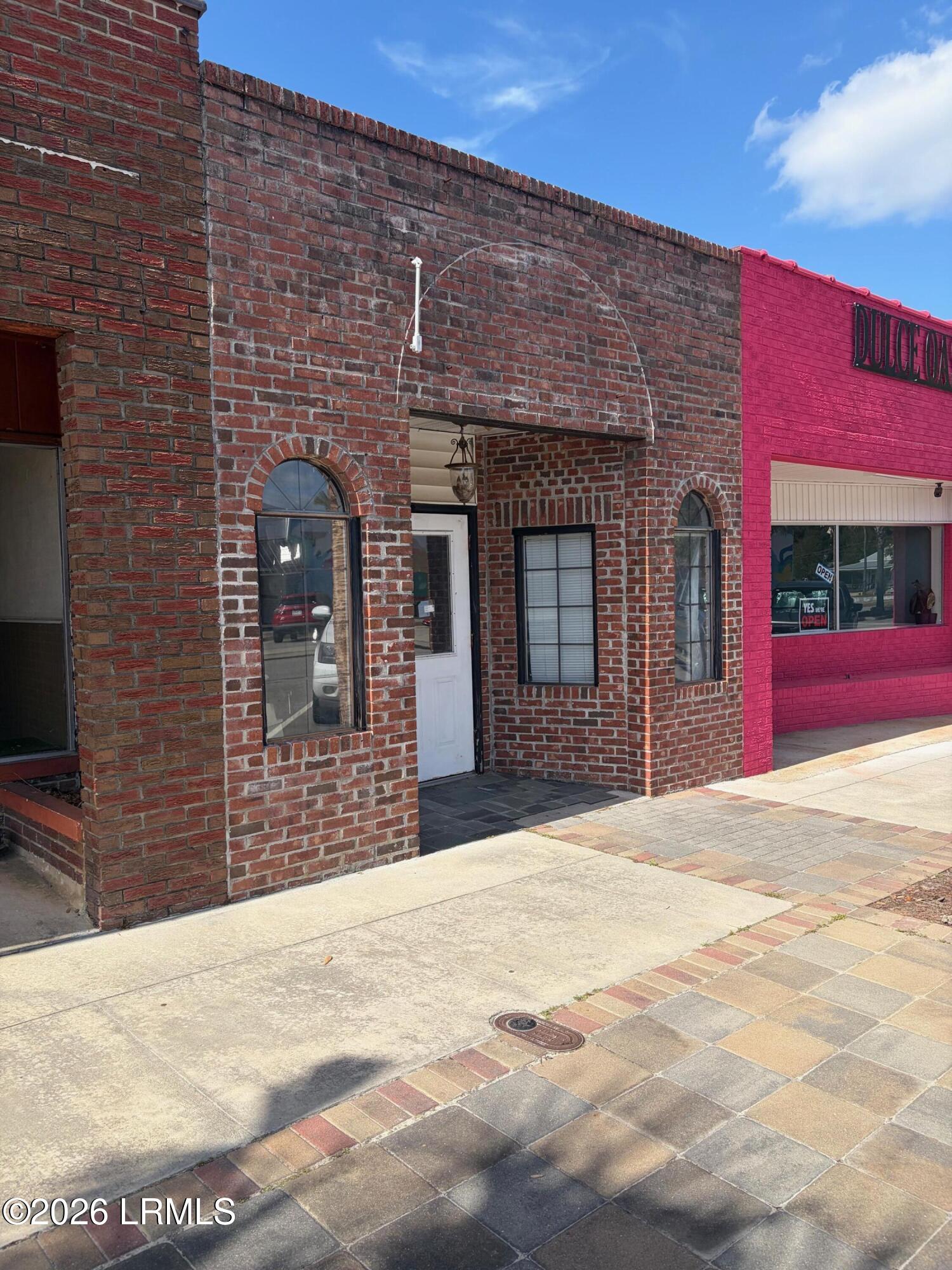 108 Lee Avenue