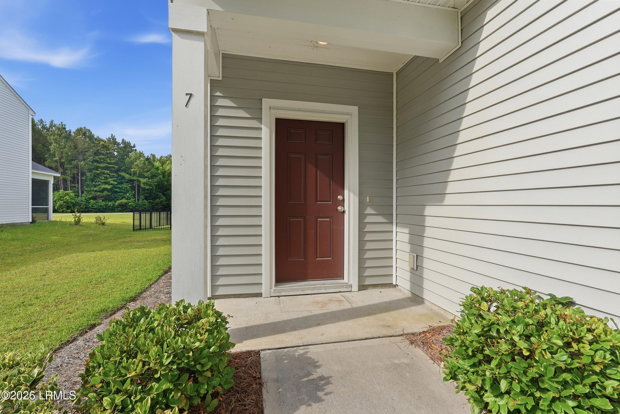 7 Woodland Court