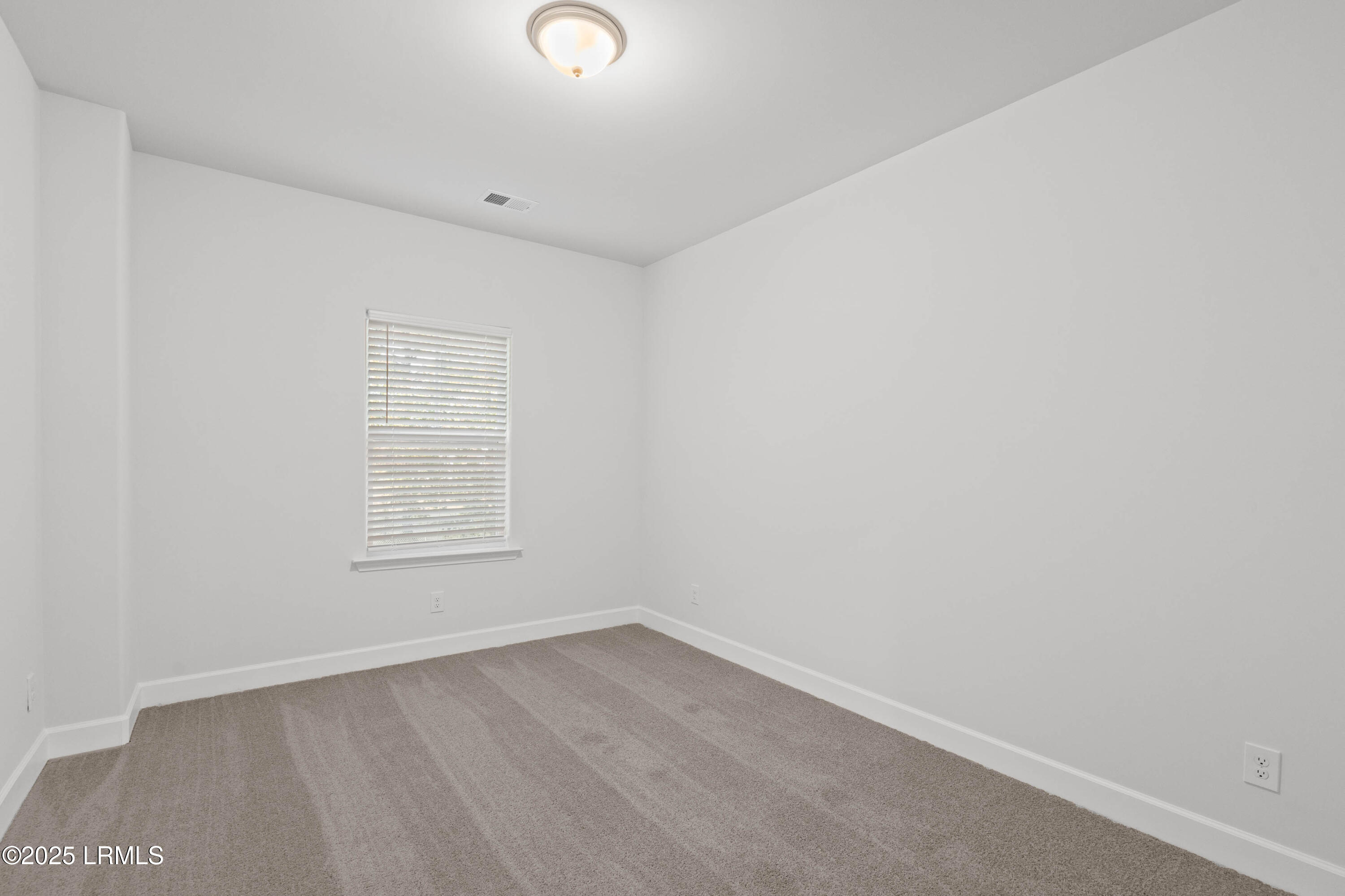 Ridgeland, South Carolina 29936, United States, 3 Bedrooms Bedrooms, ,3 BathroomsBathrooms,Residential,Active,212414