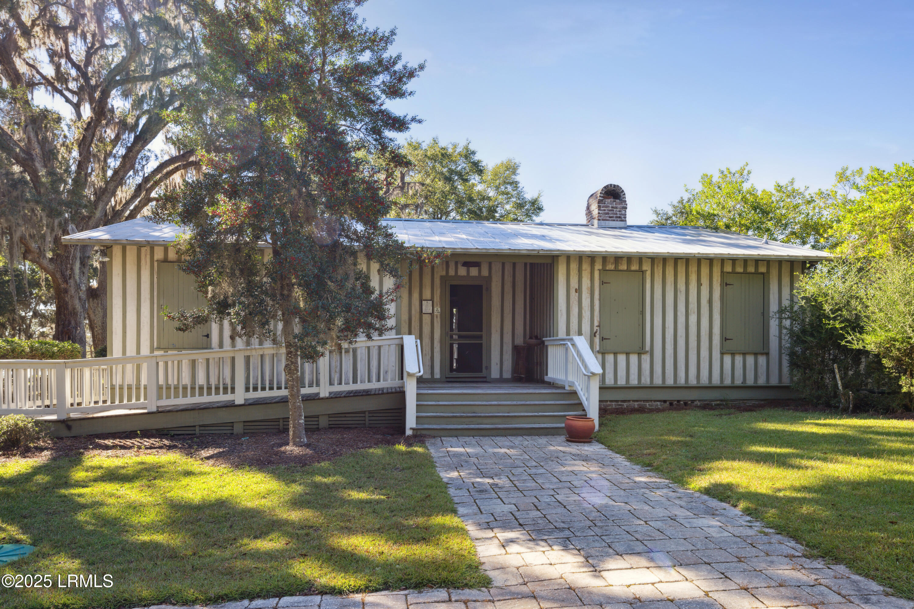 Seabrook, South Carolina 29940, United States, 4 Bedrooms Bedrooms, ,3 BathroomsBathrooms,Residential,Active,196213