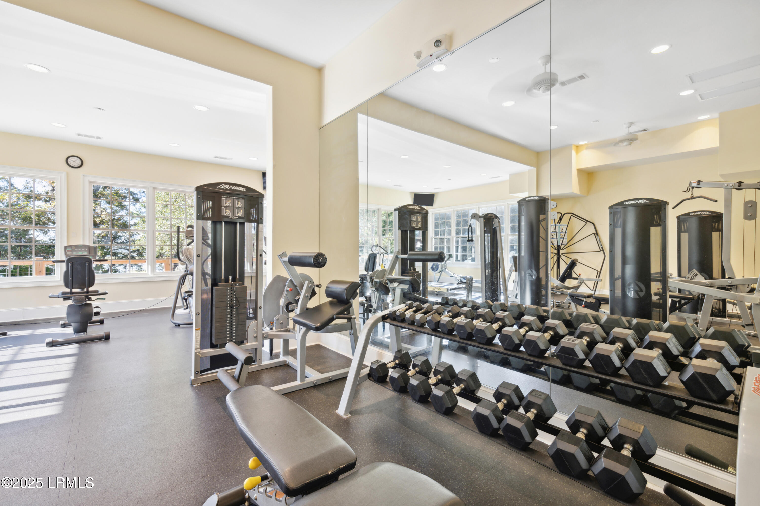 Seabrook, South Carolina 29940, United States, 4 Bedrooms Bedrooms, ,3 BathroomsBathrooms,Residential,Active,196213