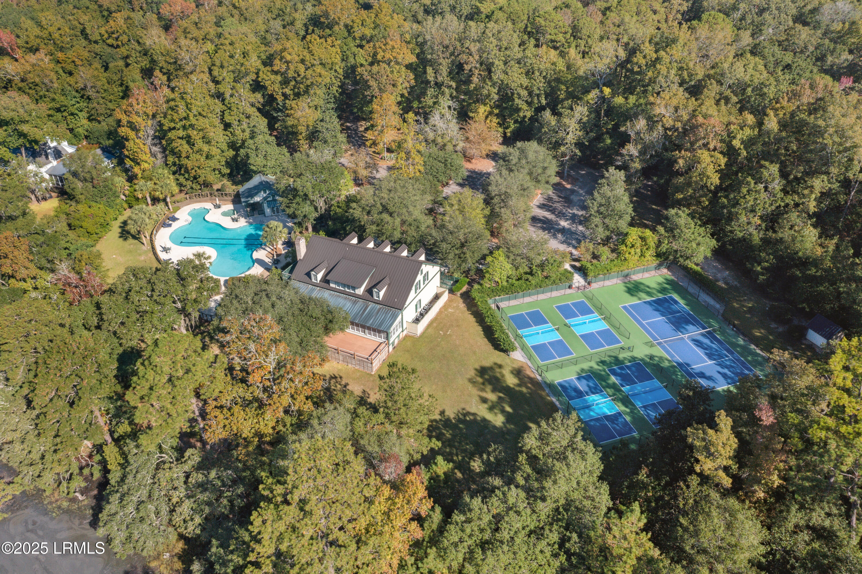 Seabrook, South Carolina 29940, United States, 4 Bedrooms Bedrooms, ,3 BathroomsBathrooms,Residential,Active,196213