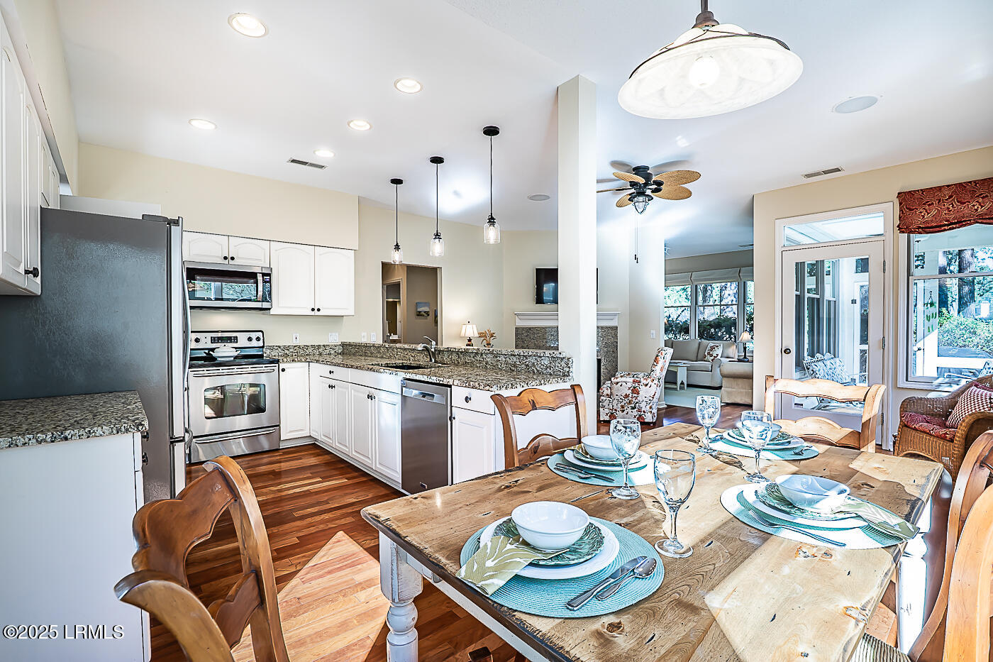 St. Helena Island, South Carolina 29920, United States, 3 Bedrooms Bedrooms, ,3 BathroomsBathrooms,Residential,Active,245660