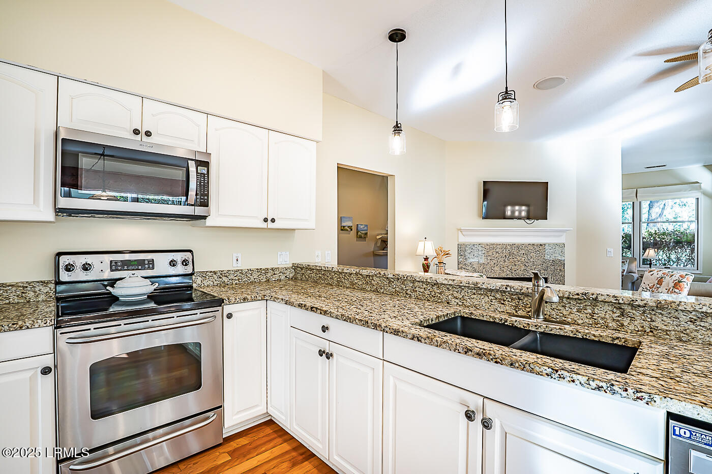 St. Helena Island, South Carolina 29920, United States, 3 Bedrooms Bedrooms, ,3 BathroomsBathrooms,Residential,Active,245660