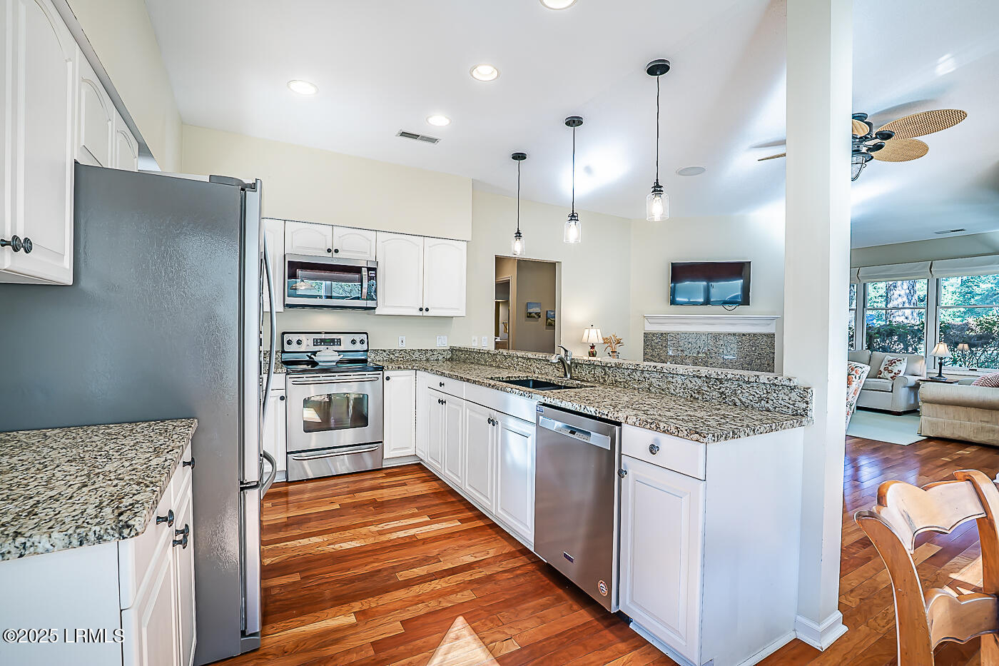 St. Helena Island, South Carolina 29920, United States, 3 Bedrooms Bedrooms, ,3 BathroomsBathrooms,Residential,Active,245660