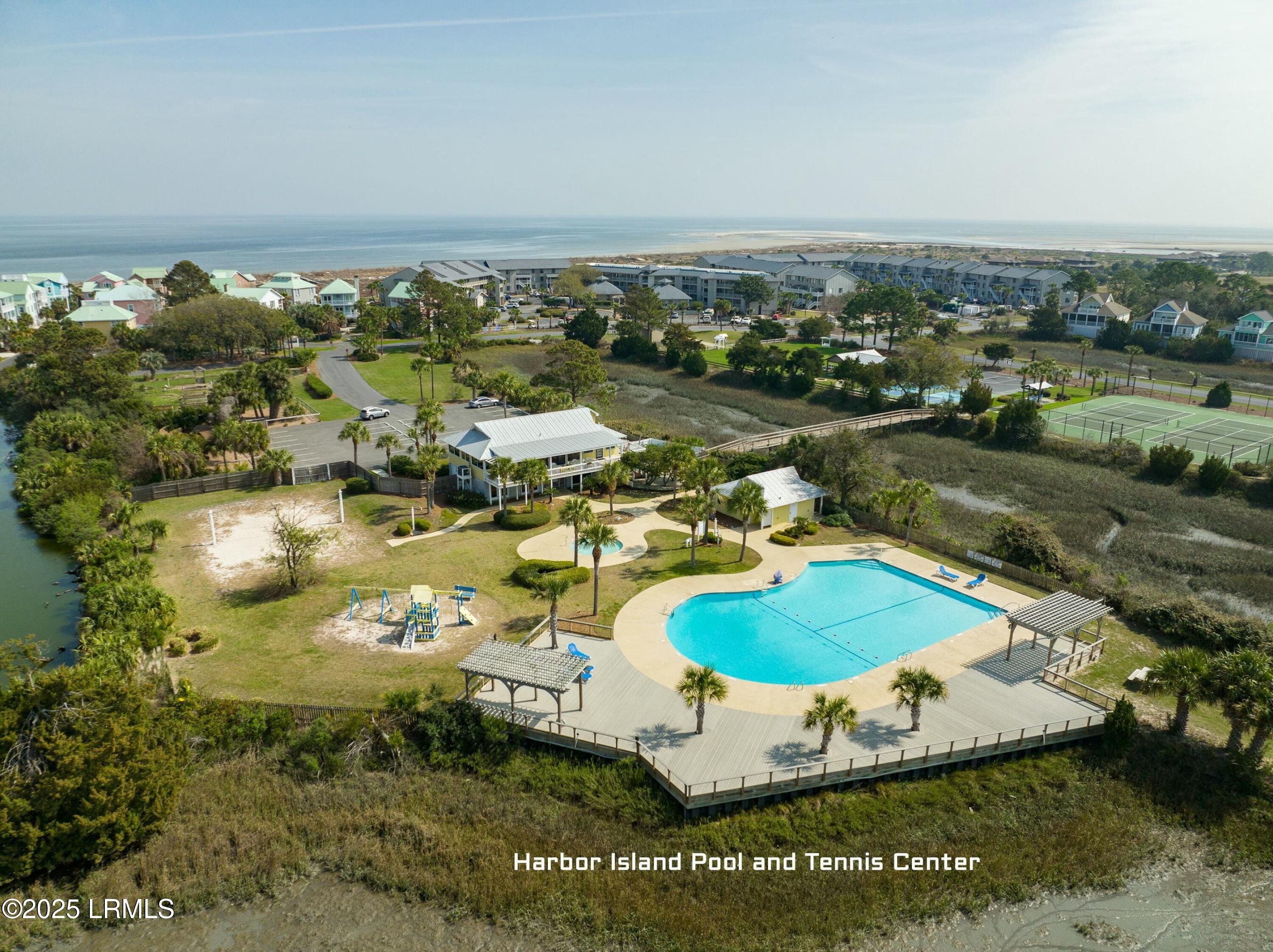 Harbor Island, South Carolina 29920, United States, 2 Bedrooms Bedrooms, ,3 BathroomsBathrooms,Residential,Active,8071
