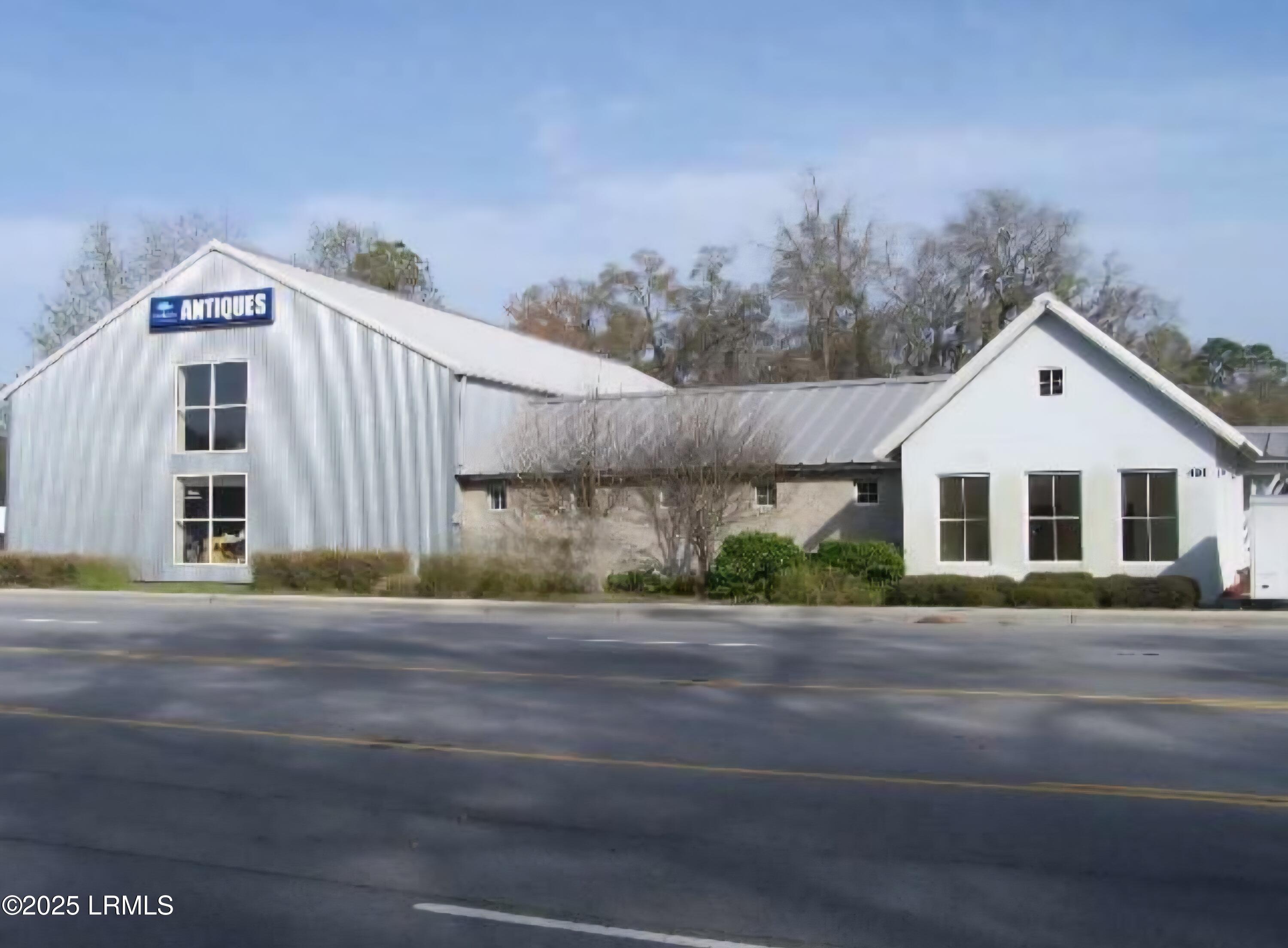 491 Parris Island Gateway