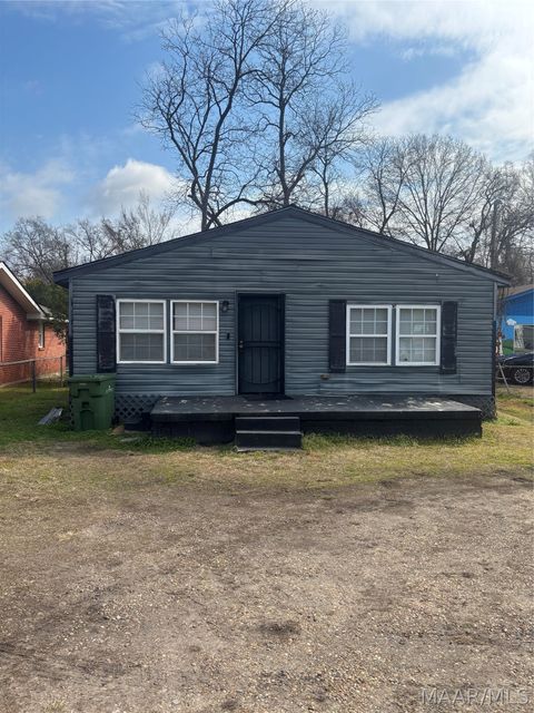 Photo of 3120 LOWER WETUMPKA Road, Montgomery, AL 36110 (MLS # 583421)