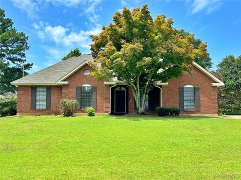Photo of 1213 Jamestown Drive, Prattville, AL 36067 (MLS # 589416)