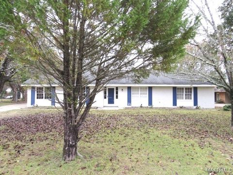 Photo of 1725 Fairforest Drive, Montgomery, AL 36106 (MLS # 581095)